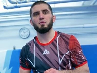 Махачев отказался драться на UFC 324 - фото