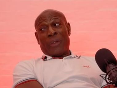 Усик побил бы всех супертяжей эры Тайсона и Льюиса? Мнение Бруно - фото