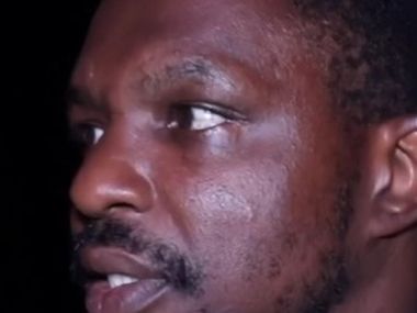 Диллиану Уайту предложили бой с экс-чемпионом мира в двух категориях - фото