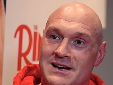 «Я отнял у него несколько лет жизни». Фьюри заявил, что с Уайлдером было покончено ещё в 2021 году - фото