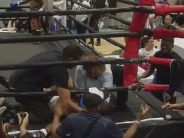 Самый быстрый нокаут в истории бокса? Зацените жуткое видео - фото