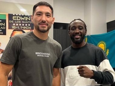 Ну наконец-то! Алимханулы «бросил вызов» Кроуфорду - фото