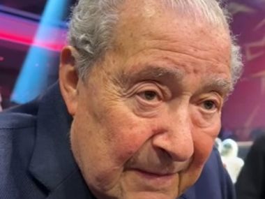 Боб Арум назвал нового короля полусреднего веса Боб Арум назвал нового короля полусреднего веса - фото