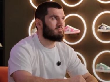 Бетербиев высказался о победе Бенавидеса над Ярдом - фото