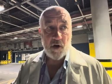 В чём причина агрессии Усика в реванше с Дюбуа? Версия британского эксперта - фото