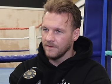 Тренер Уордли и Итаумы ответил на комментарии Усика - фото