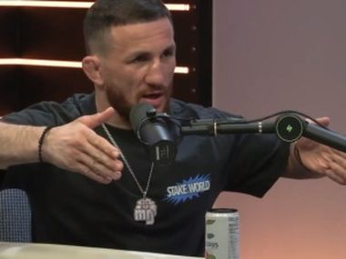 Двалишвили о спаррингах с Топурией: «Слава богу, что не по голове» - фото