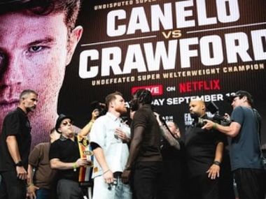 «Разгромным решением судей». Арум назвал победителя боя Канело – Кроуфорд «Разгромным решением судей». Арум назвал победителя боя Канело – Кроуфорд - фото