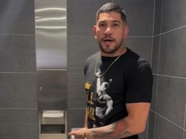 Ого! Алекс Перейра показал, сколько сейчас весит - фото