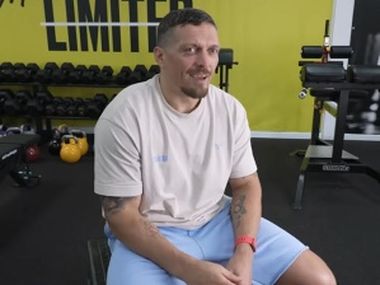«Они просто больные». Усик о Путине и российских оккупантах - фото
