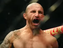 Волкановски побил Лопеса и вернул титул UFC Волкановски побил Лопеса и вернул титул UFC