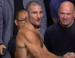Стриклэнд побил Косту на UFC 302