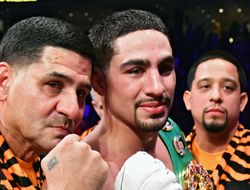 фото - Дэнни Гарсиа деклассировал кусающегося Ивана Редкача