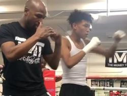 фото - Флойд Мэйуэзер начинает тренерскую карьеру — его вдохновил дядя Роджер (+ видео)