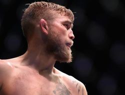 фото - UFC. Густафссон возвращается — грядёт бой с Вердумом на «Бойцовском острове»?