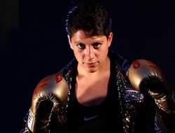 фото - Экс-чемпионка мира завершила карьеру из-за обвинений в смене пола