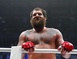 фото - Александр Емельяненко — о «ссоре» со Шлеменко и «трусости» Нурмагомедова