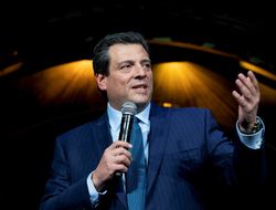 фото - Ярмарка цинизма-2. Президент WBC продолжает пробивать дно