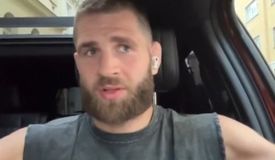 Прохазка принял поражение «стриптизёру» и захотел драться с Анкалаевым