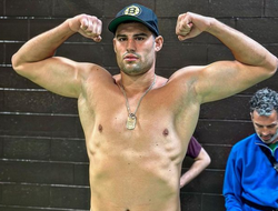 фото - Украинский проспект-супертяж Новицкий победил нокаутом