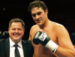 фото - Тайсон Фьюри собрался «уложить спать» Дерека Чисору