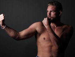 фото - Канело–Сондерс. У британца говорят, что переговоры уже на финишной прямой