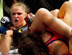 фото - Дэйна Уайт: «Ронда Раузи покалечит Флойда Мэйуэзера»