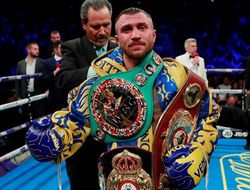 фото - Ломаченко – на 3-м месте: обновился рейтинг лёгкого веса от The Ring