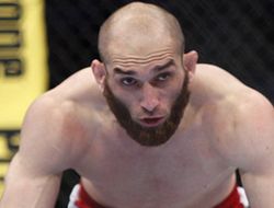 фото - Адлан Амагов травмирован и выбывает из UFC Fight Night 35