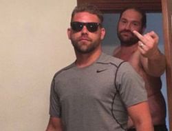 фото - Билли Джо Сондерс возвращается: решил побить рождественского венгра