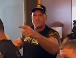 фото - Отец Фьюри сцепился с командой Усика и разбил голову: комментарий Тайсона