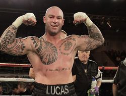 фото - Лукас Браун: «Ещё два-три боя – и я буду готов драться с Кличко»