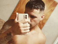 фото - Лемос позволит Камбососу и Ломаченко разыграть титул IBF? Аргентинец облажался на весах и не вышел в ринг: результаты