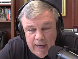 фото - Деревянченко побил Головкина, он проверит Мбилли — прогноз Атласа