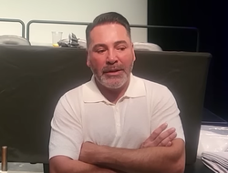 фото - Де Ла Хойя о поединке Канело-Чарло: «Это беспроигрышная ситуация»