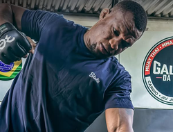 фото - Если не Джон Джонс. У Аспиналла появился «запасной» соперник