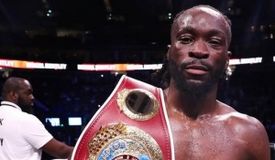 Получемпион Бентли не станет дожидаться Жанибека. Назван потенциальный оппонент