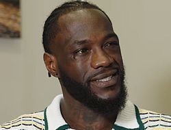 фото - Уайлдер заподозрил страх у Усика