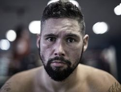 фото - Беллью прокомментировал решение завершить карьеру после поражения Усику