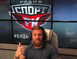 фото - Вести из соцсетей: Кудряшов на радио, Валуев на рыбалке, Цзю и Рябинский на перекладине