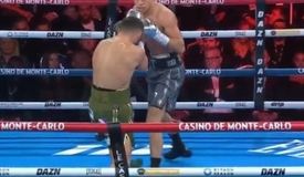 Драма дня! Уокер вырвал победу у Маккормэка за минуту до гонга: видео