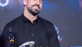 Супертяж Барриэр нанёс Симмсу первое досрочное поражение