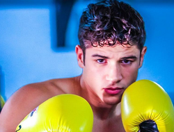 фото - Golden Boy подписала проспектов – небитого вельтера и любителя–полутяжа