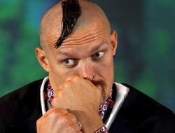 фото - Что нужно Усику для победы над Фьюри: мнение легенды