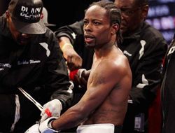 фото - Невероятно, но факт! Уоррен ярче всех в шоу РВС: видео нокаута, результаты