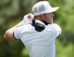 Канело выиграл турнир по гольфу, второй сезон «Лагеря» Хирна, безработный Харт 