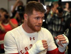 фото - Канело Альварес наделает в среднем весе много шума — тренер