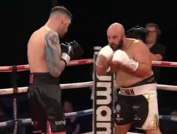 фото - Украинский супертяж Миронец одержал вторую кряду апсет-победу