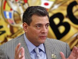 фото - «Мне его жаль». Президент WBC недоволен боем Альварес–Йылдырым