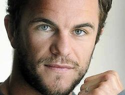 фото - Максим Бурсак проиграл Джарроду Флетчеру